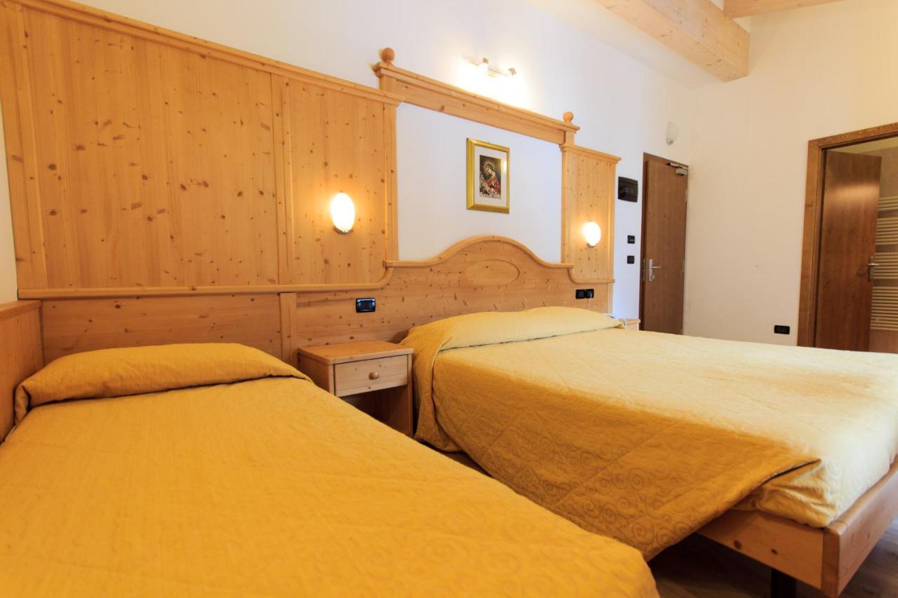 Hotel Majorka Андало Экстерьер фото