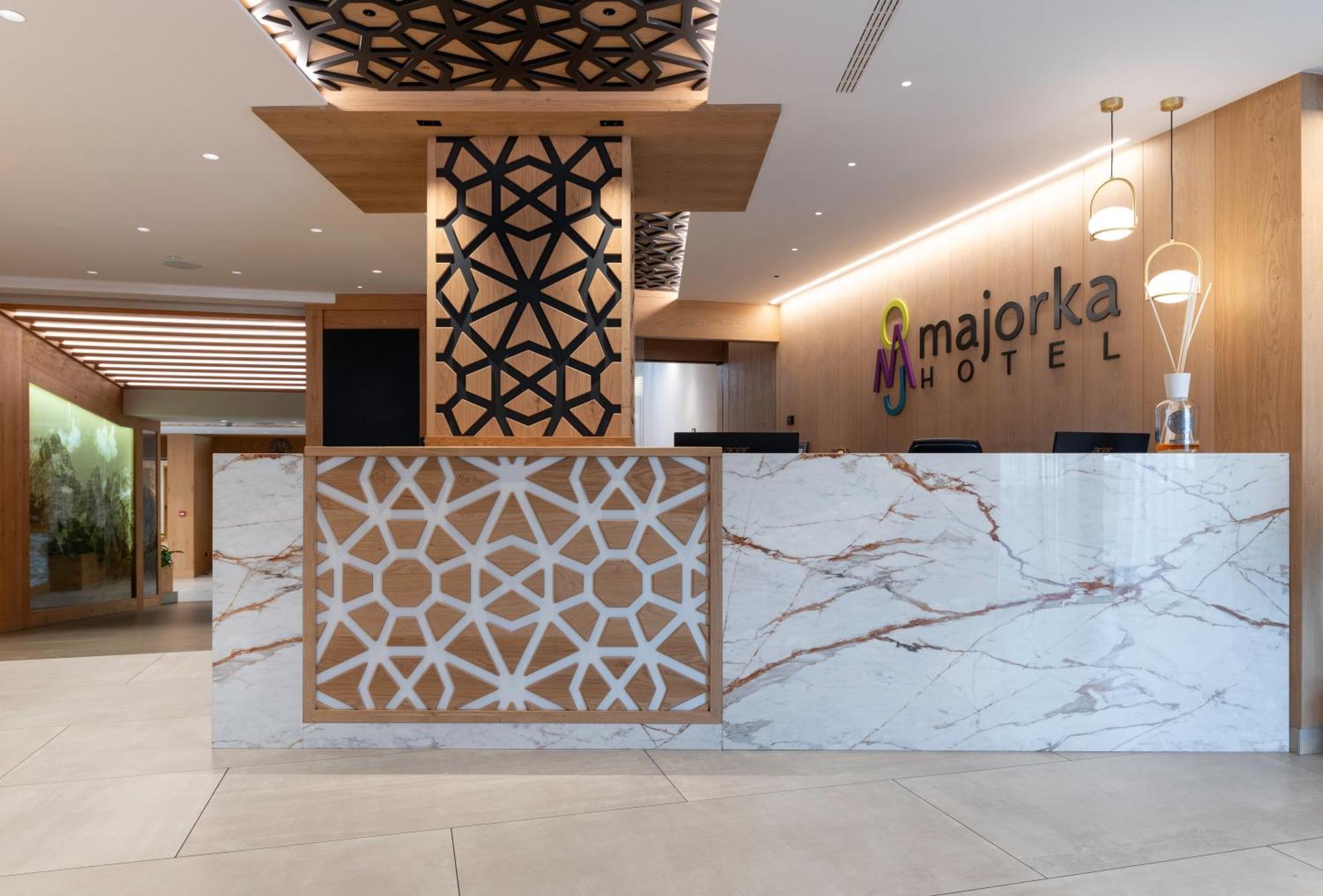 Hotel Majorka Андало Экстерьер фото
